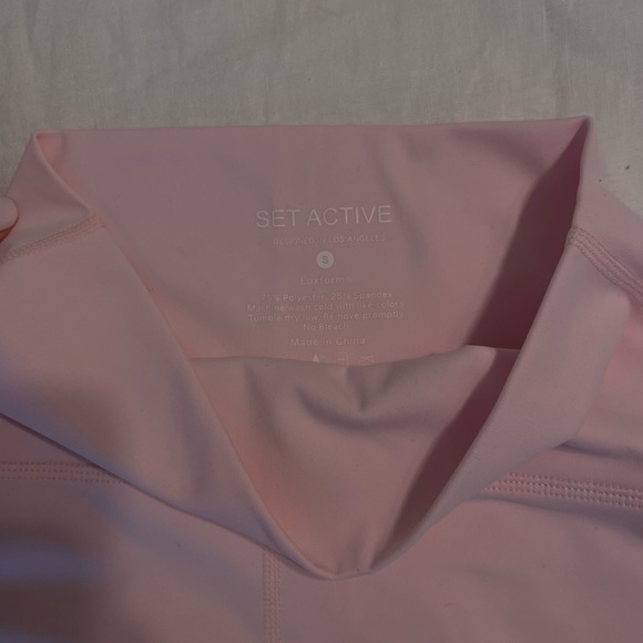 Set Active Pink Biker Shorts, size S, worn one time - Picture 3 of 3